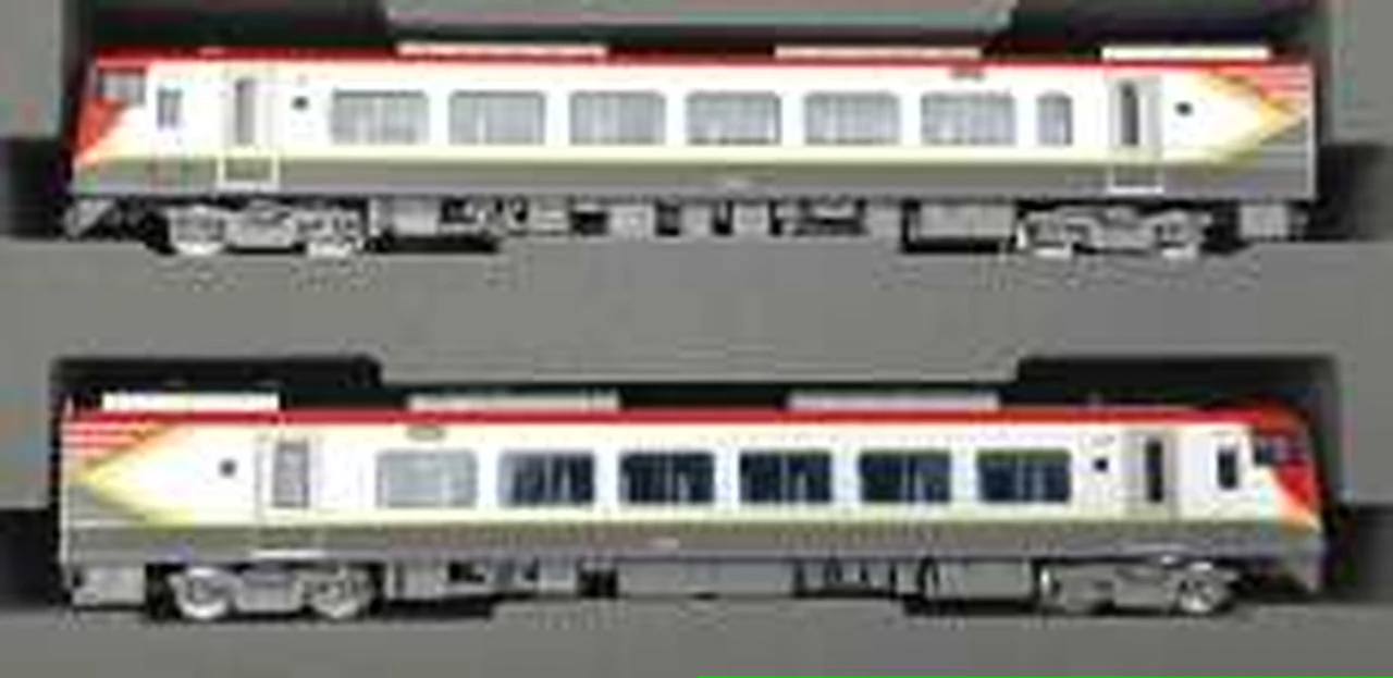 TOMIX JR 2700 Series Limited Express Diesel Car (Nanpu / Shimanto) Set (97950) - Image 6