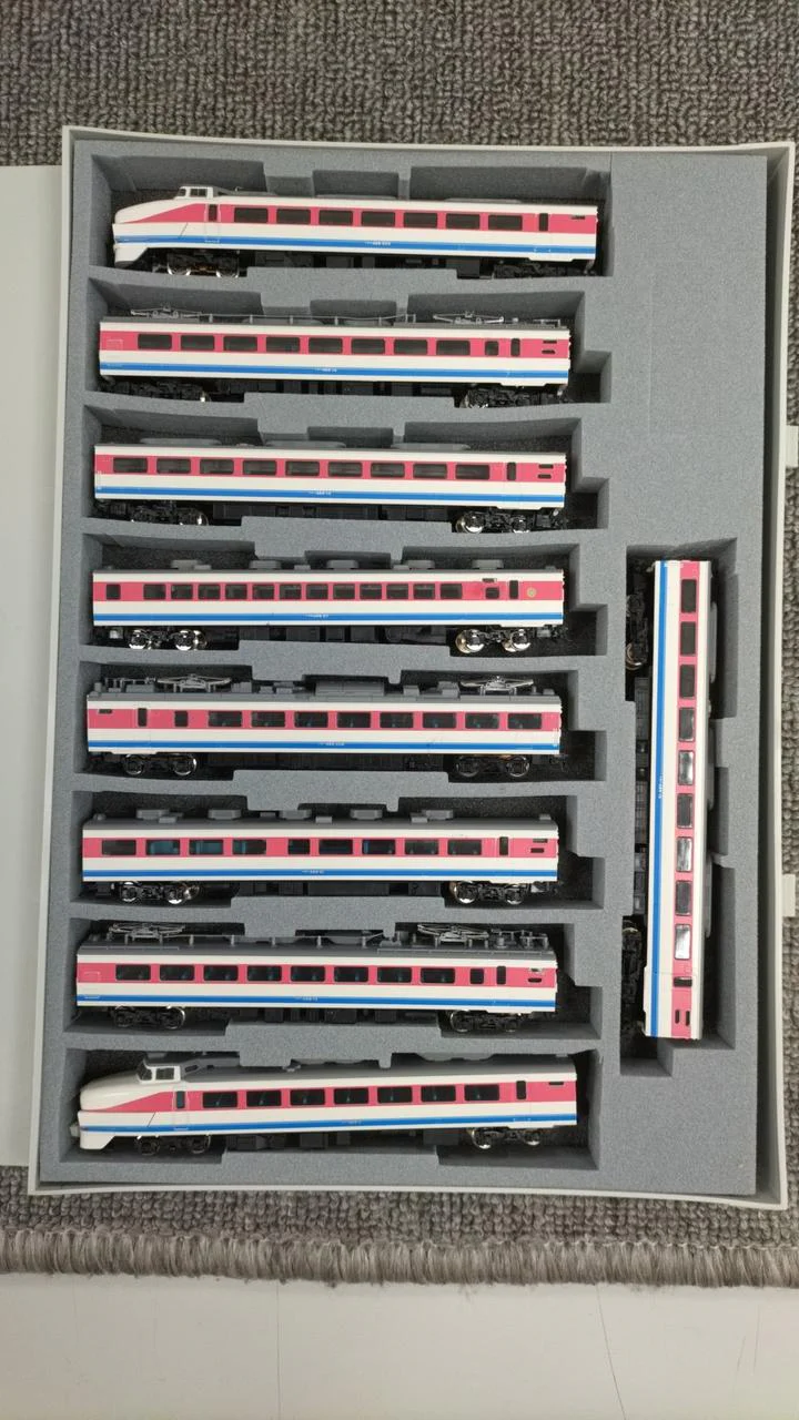 TOMIX JR 489 Series Limited Express Train (Hakusan) 9-Car Set 92077 - Image 6