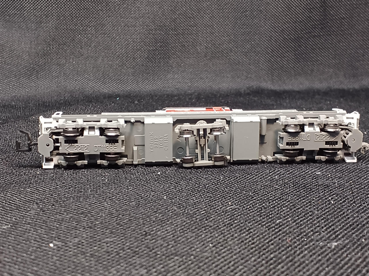 TOMIX JR DD51 Series Diesel Locomotive 2218 - Image 6