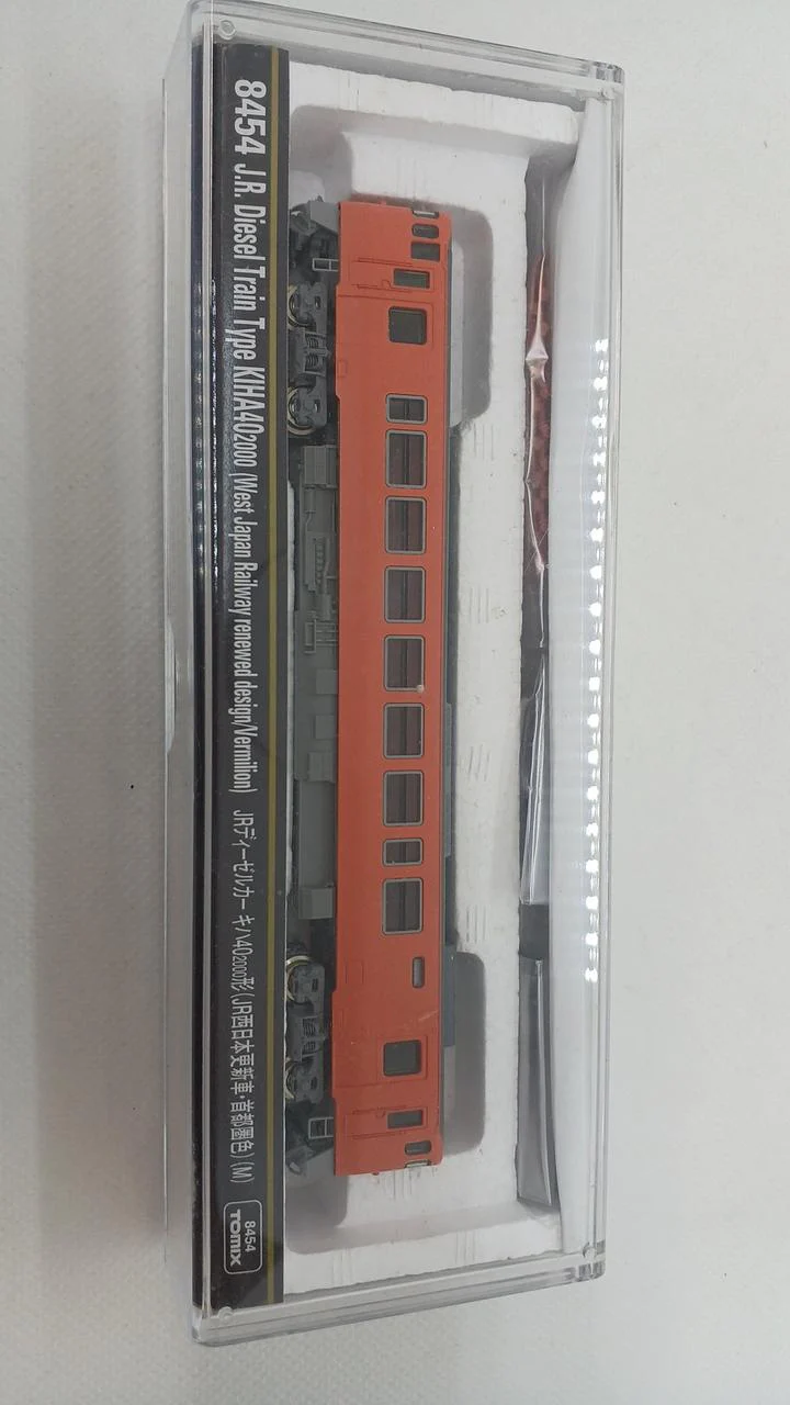 TOMIX JR Diesel Khaki KiHa 40 2000 Series 8454 (JR West Refurbished Vehicle, Metropolitan Area Colors)