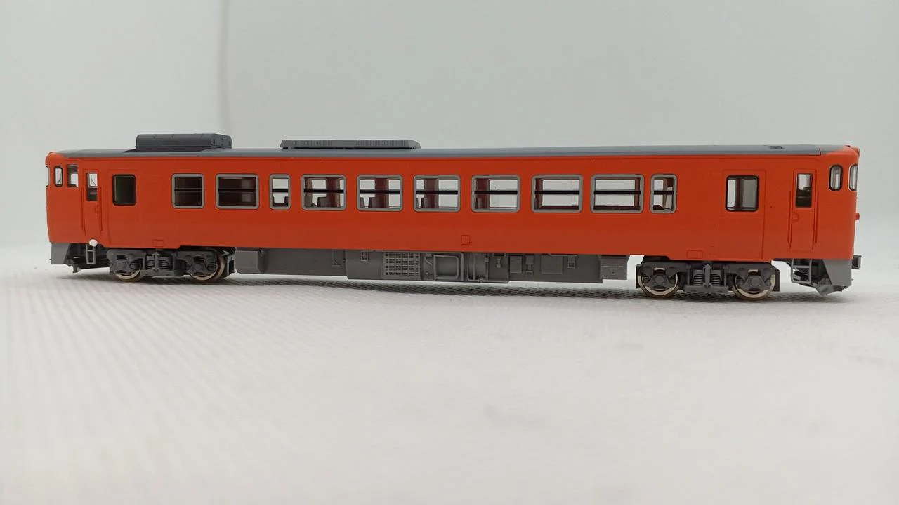 TOMIX JR Diesel Khaki KiHa 40 2000 Series 8454 (JR West Refurbished Vehicle, Metropolitan Area Colors) - Image 10