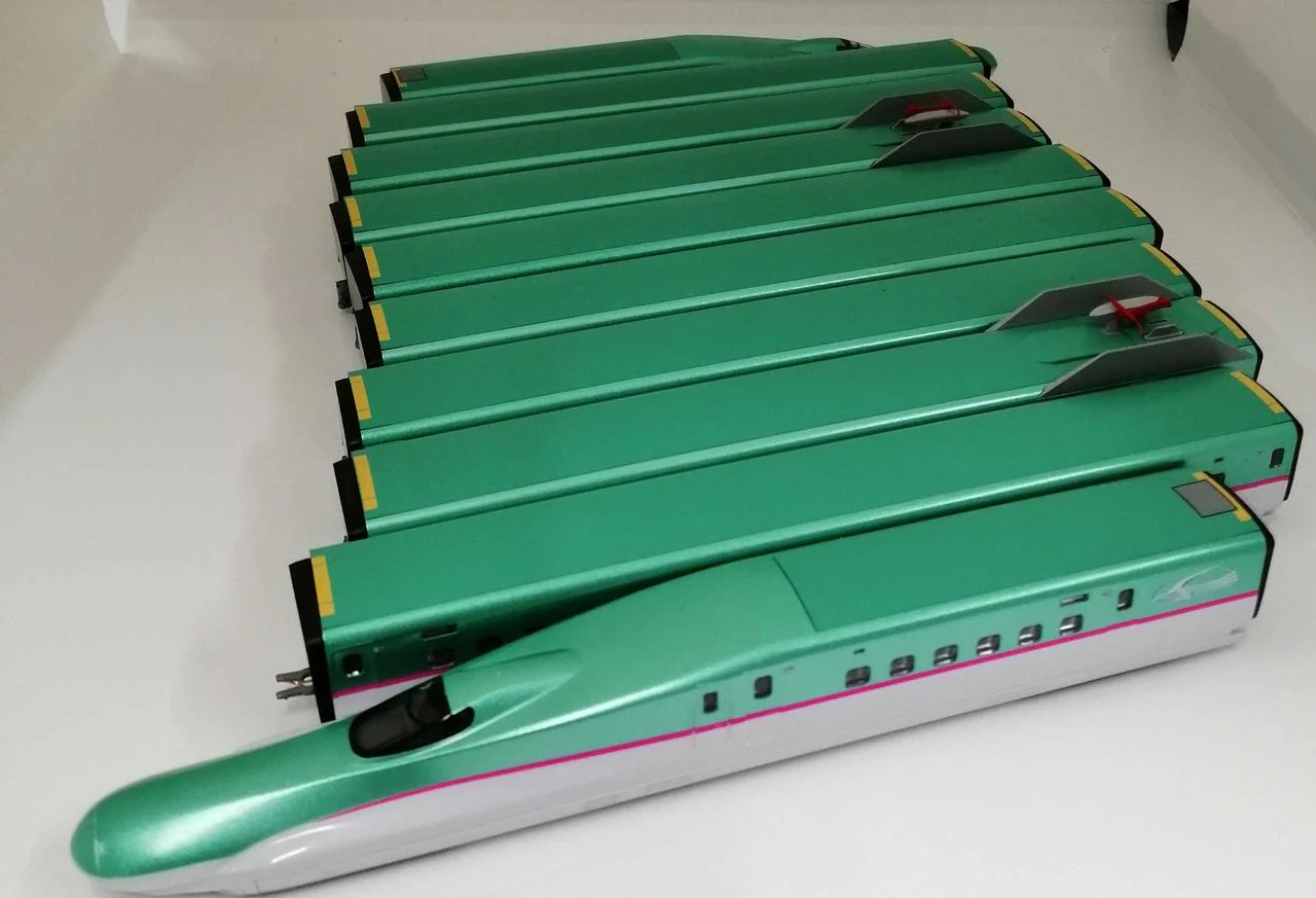 TOMIX JR E5 Series Tohoku Shinkansen (Hayabusa) 10-Car Set 92501/92502