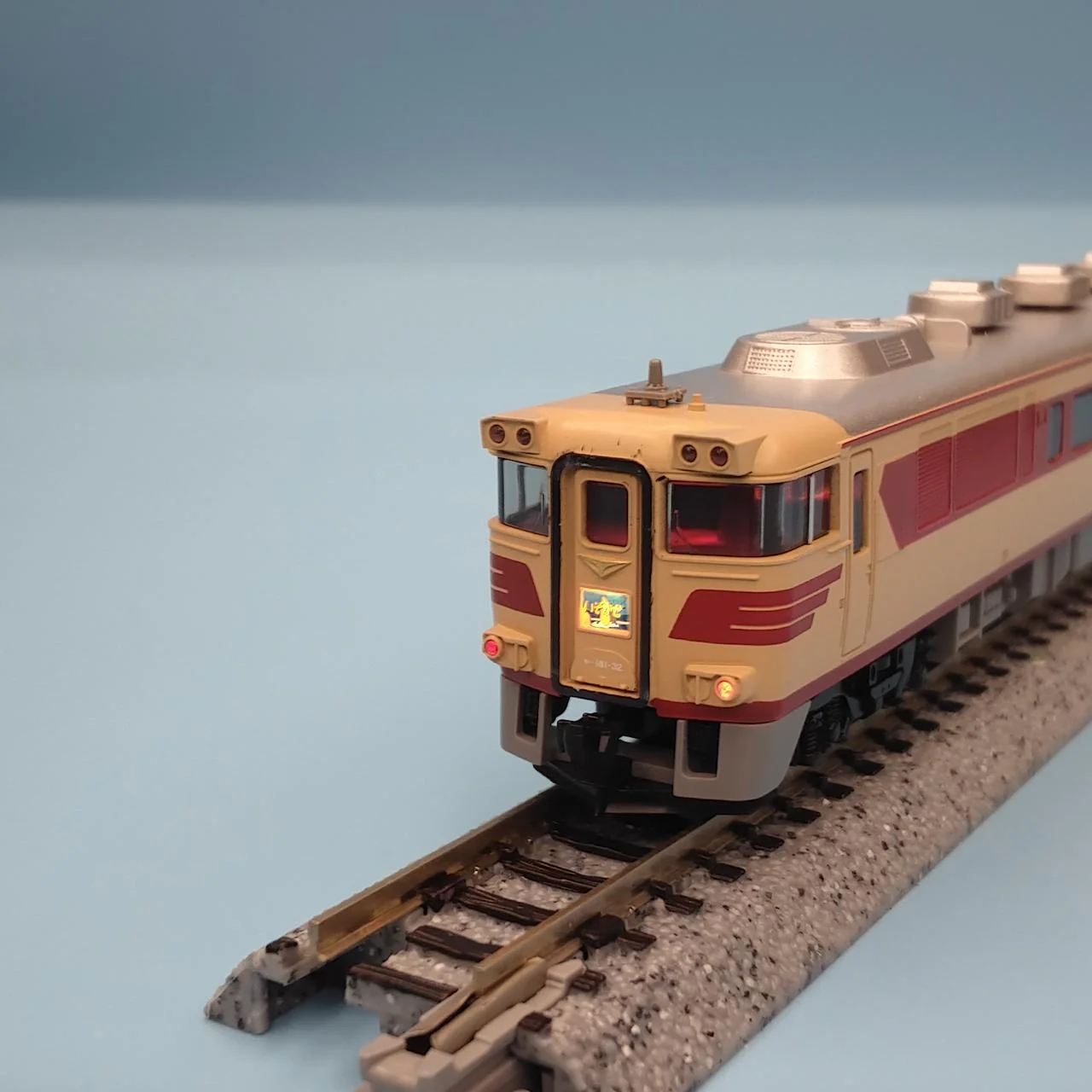 TOMIX JR KiHa 181 Series Limited Express Goodbye Isokaze Set 92941 - Image 10