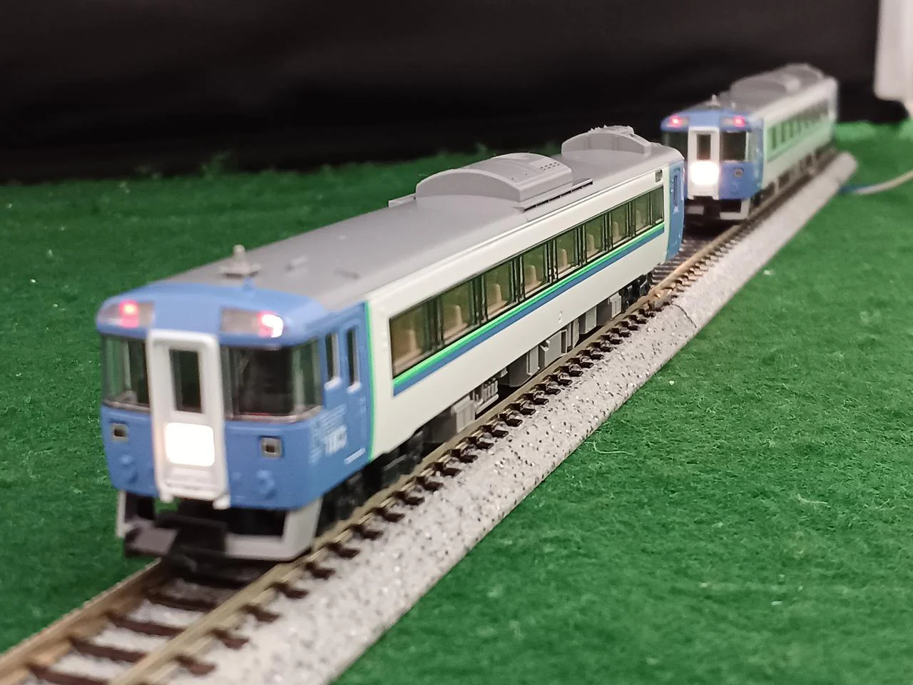TOMIX JR KiHa 183 Diesel Car (HET) 4-Car Set 92782 - Image 12