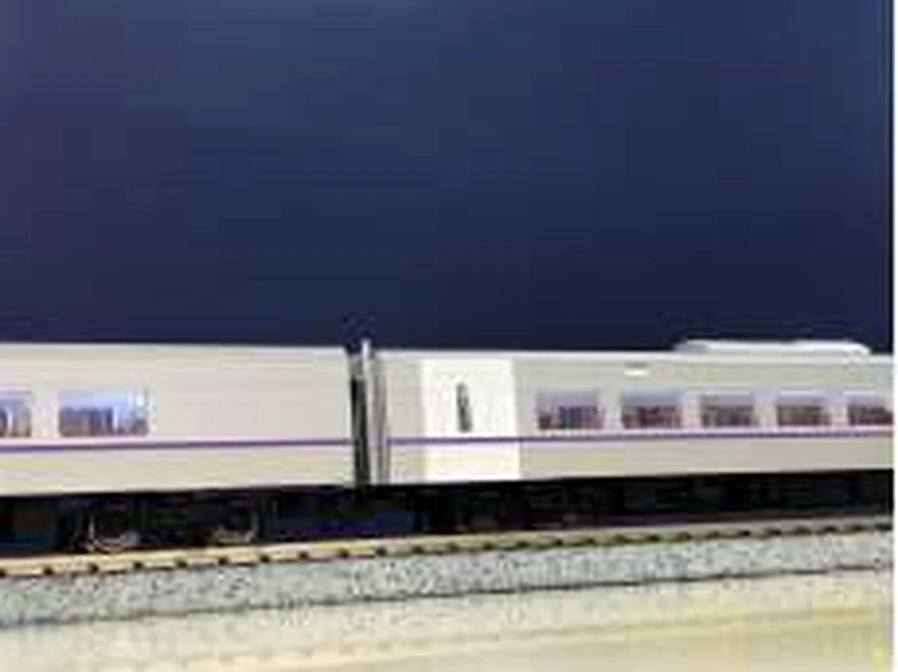 TOMIX JR KiHa 261 1000 Series Limited Express Diesel Car (New Livery) 7 cars A020809700A - Image 5