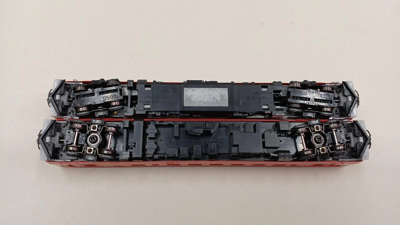 TOMIX JR KiHa 40 1700 Series Diesel Car Metropolitan Area Colors, Typhon Removal Set - Image 18
