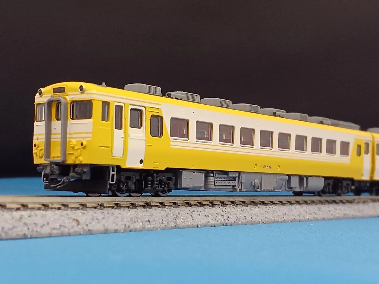 TOMIX JR KiHa 58 Series Diesel Car (Notoji Color) Set 92937 - Image 13