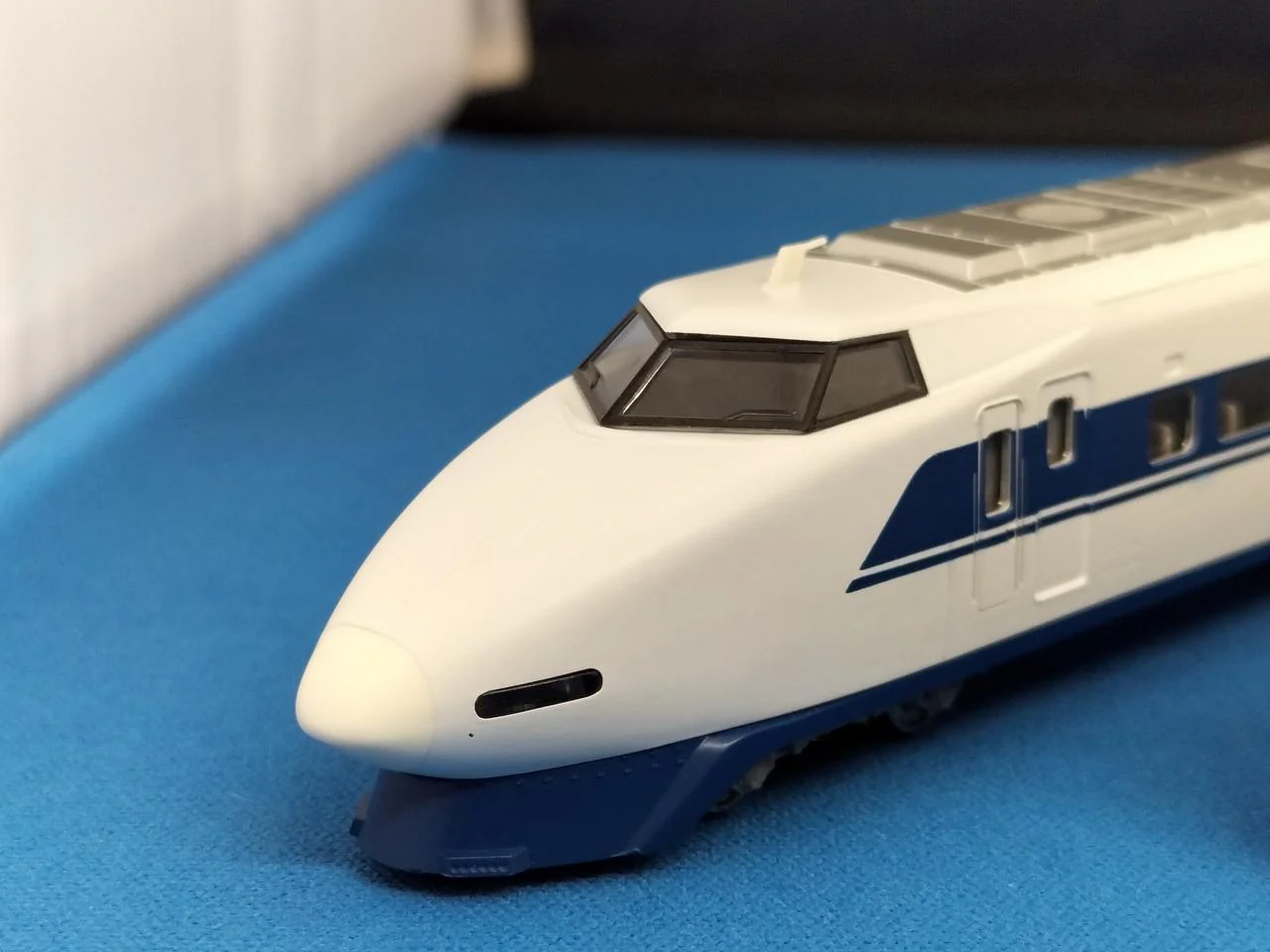 TOMIX JR100 Series (Mass Production Model) Tokaido & Sanyo Shinkansen Rolling Stock Set 92039 - Image 6