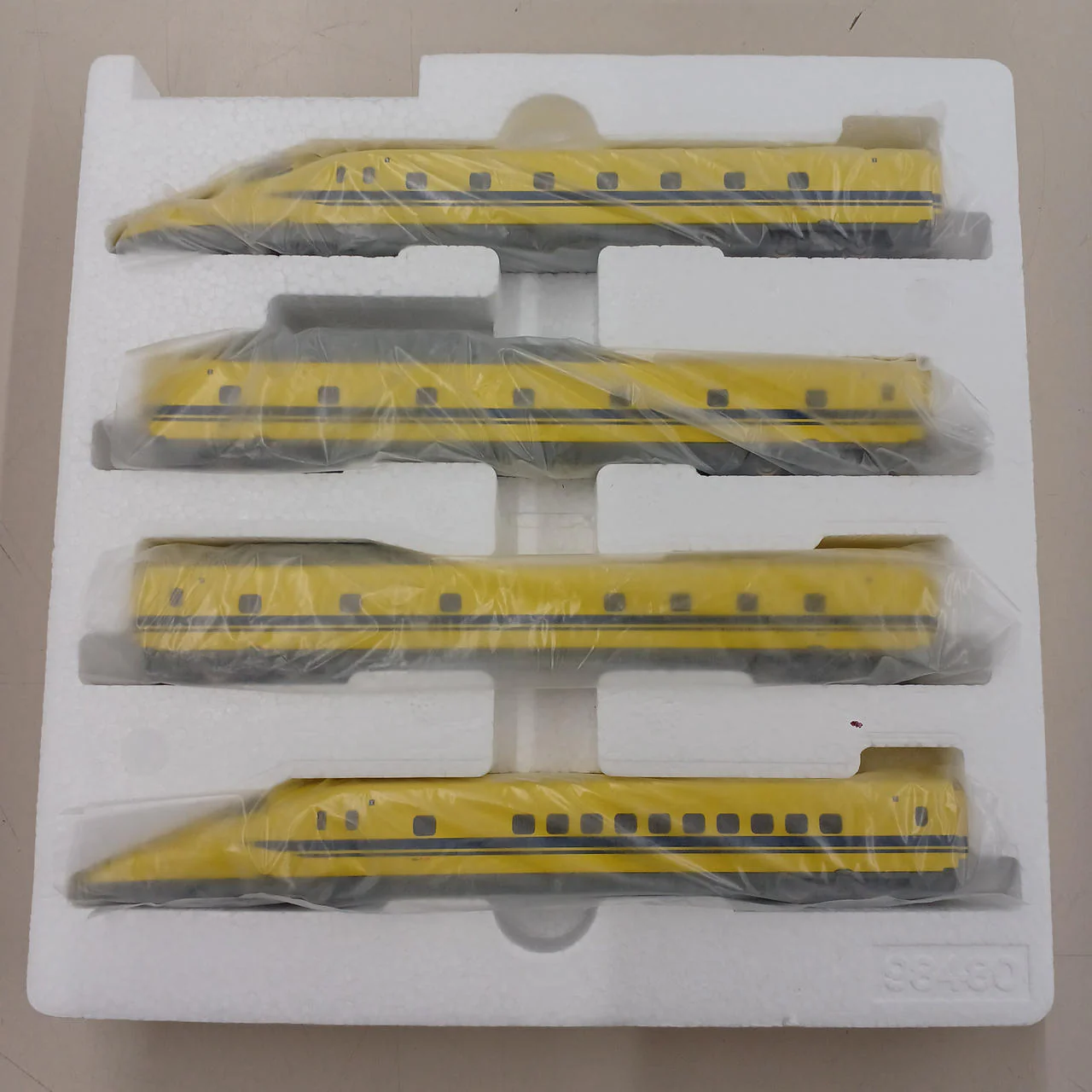 TOMIX JR923 Series Doctor Yellow 98480 - Image 3