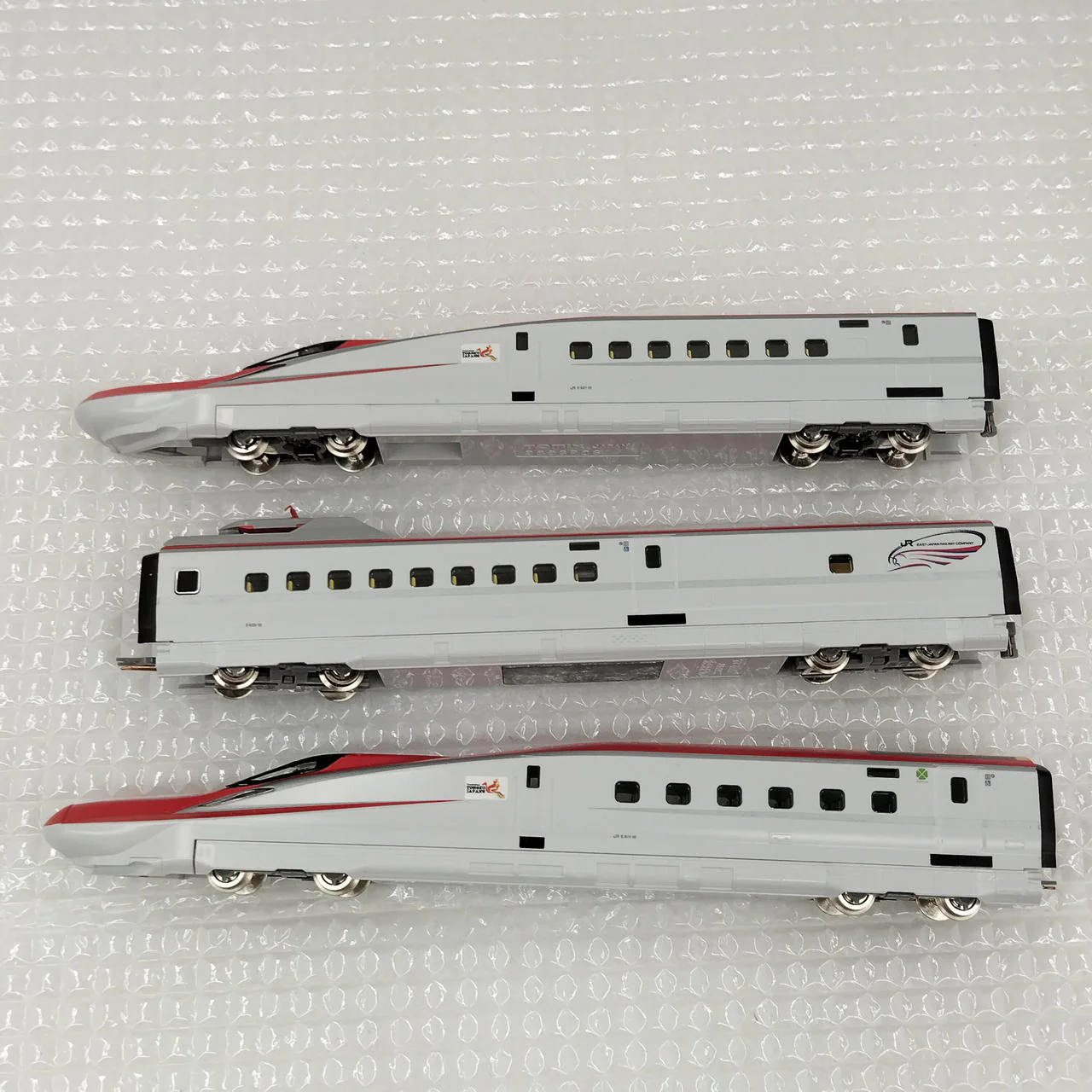 TOMIX JRE 6 Series Akita Shinkansen (Komachi) Basic Set 98500 - Image 7