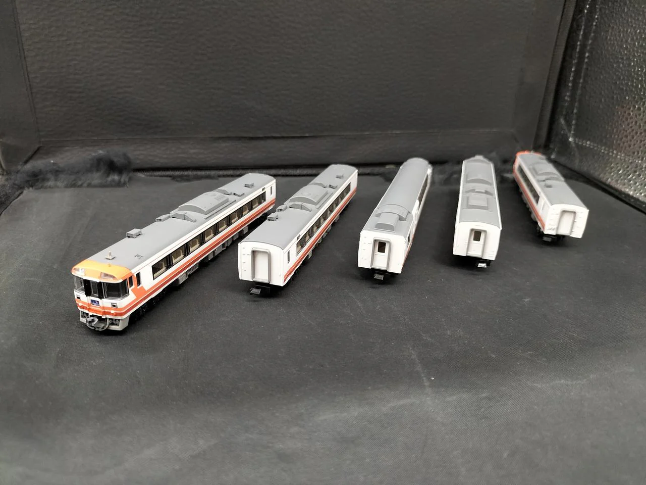 TOMIX KiHa 183 500 Series Limited Express Oozora Set 98419 - Image 7