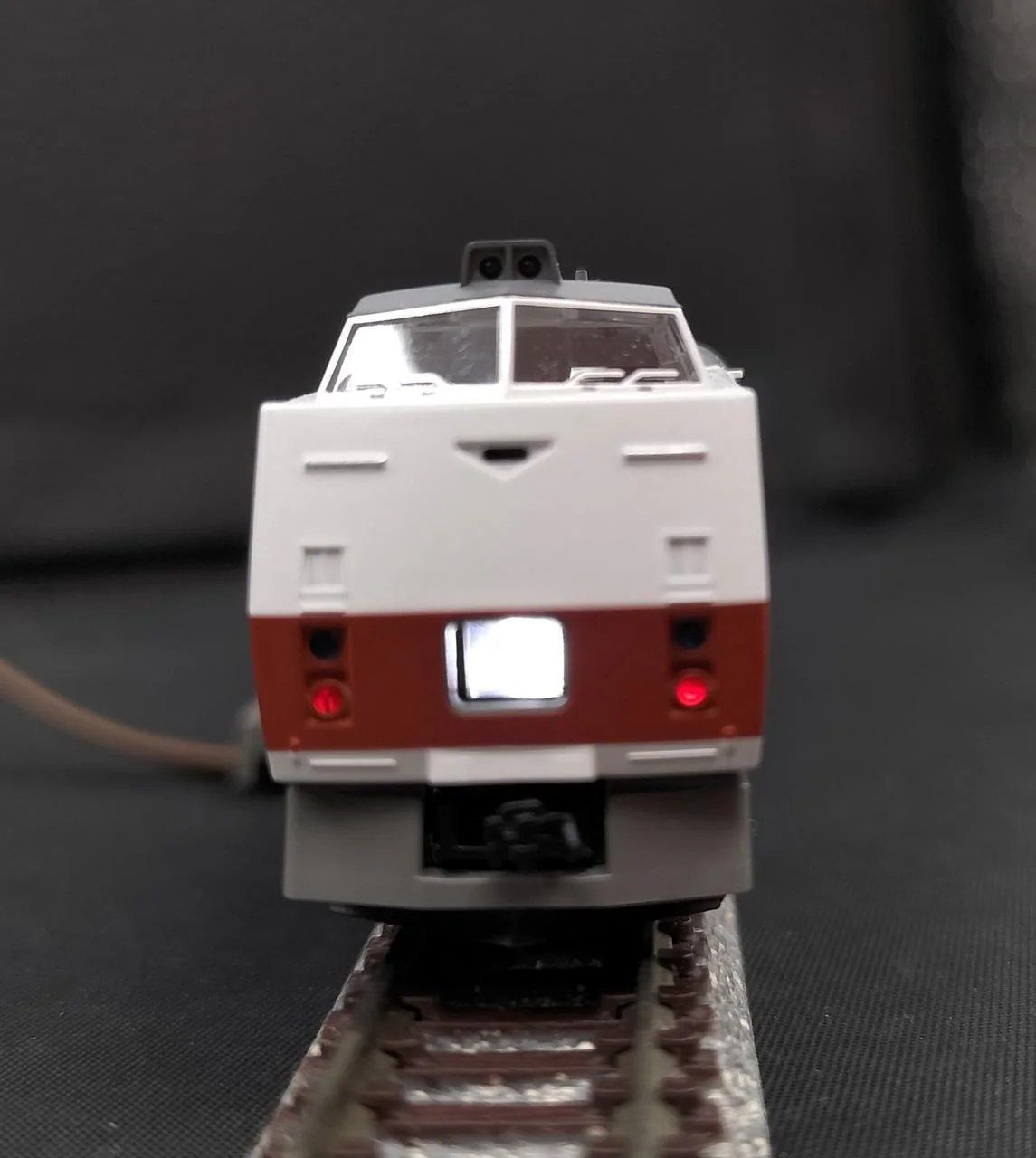 TOMIX KiHa 183 Series Tokachi New Paint 92973 - Image 4