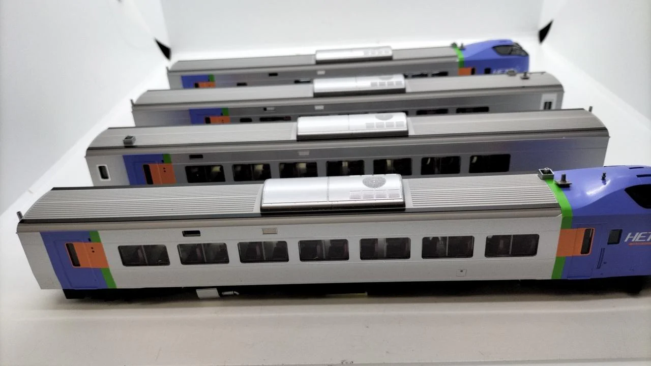 TOMIX KiHa 261 1000 Series HET261 Logo Set HO-9097 - Image 5