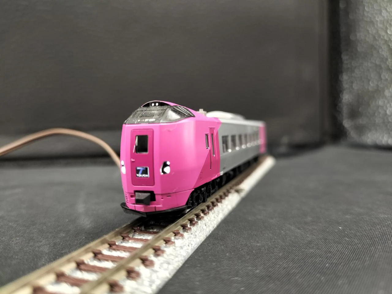 TOMIX KiHa 261 Series Hamanasu 98434 - Image 3
