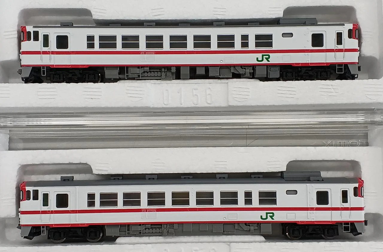 TOMIX KiHa 40 500 Series Diesel Car Morioka Color & Red Oni 2-Car Set [98048] - Image 14