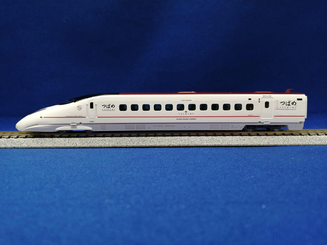 TOMIX Kyushu Shinkansen 800 Series Tsubame U005 Set 92935 - Image 2