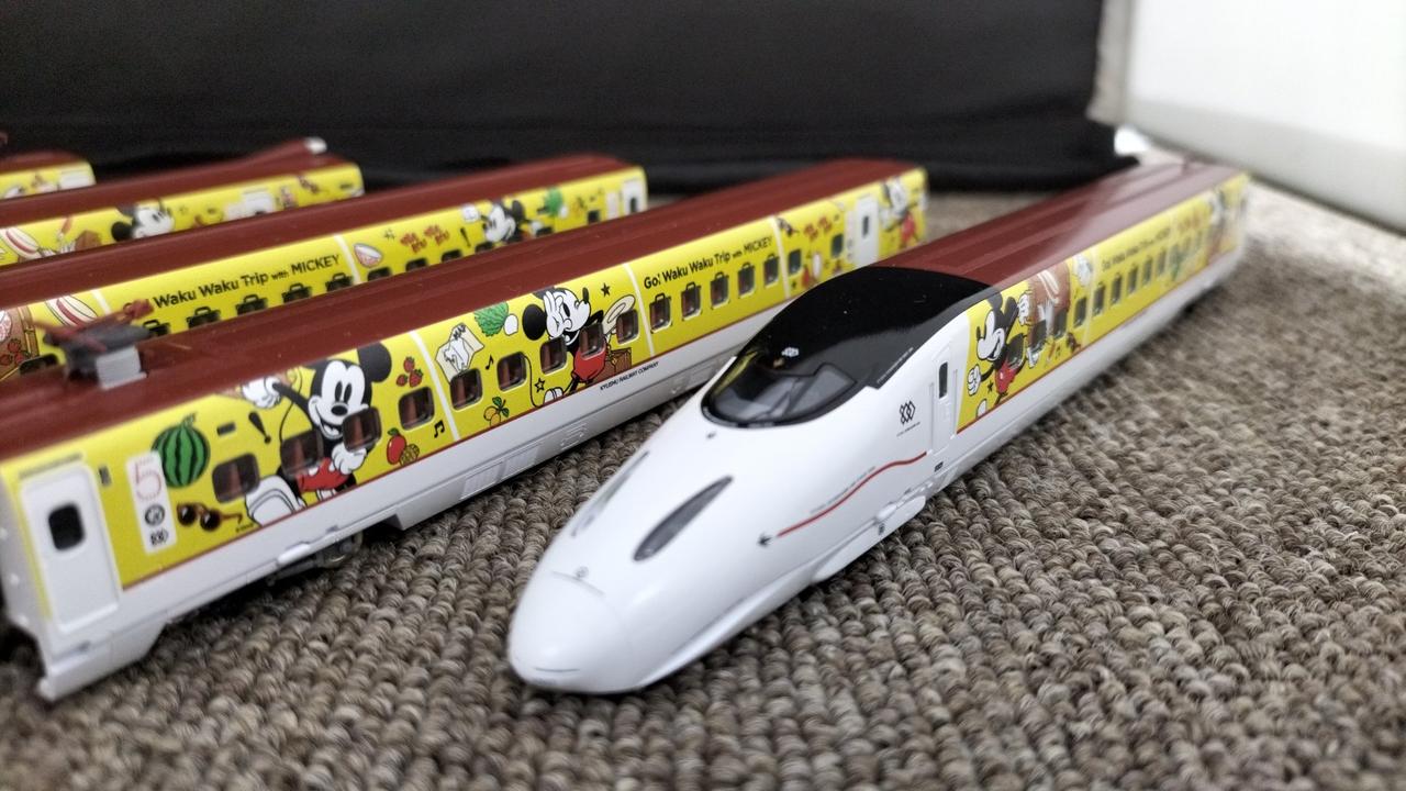 TOMIX Kyushu Shinkansen 8001000 Series JR Kyushu WAKUWAKUTRIP 97914 - Image 8