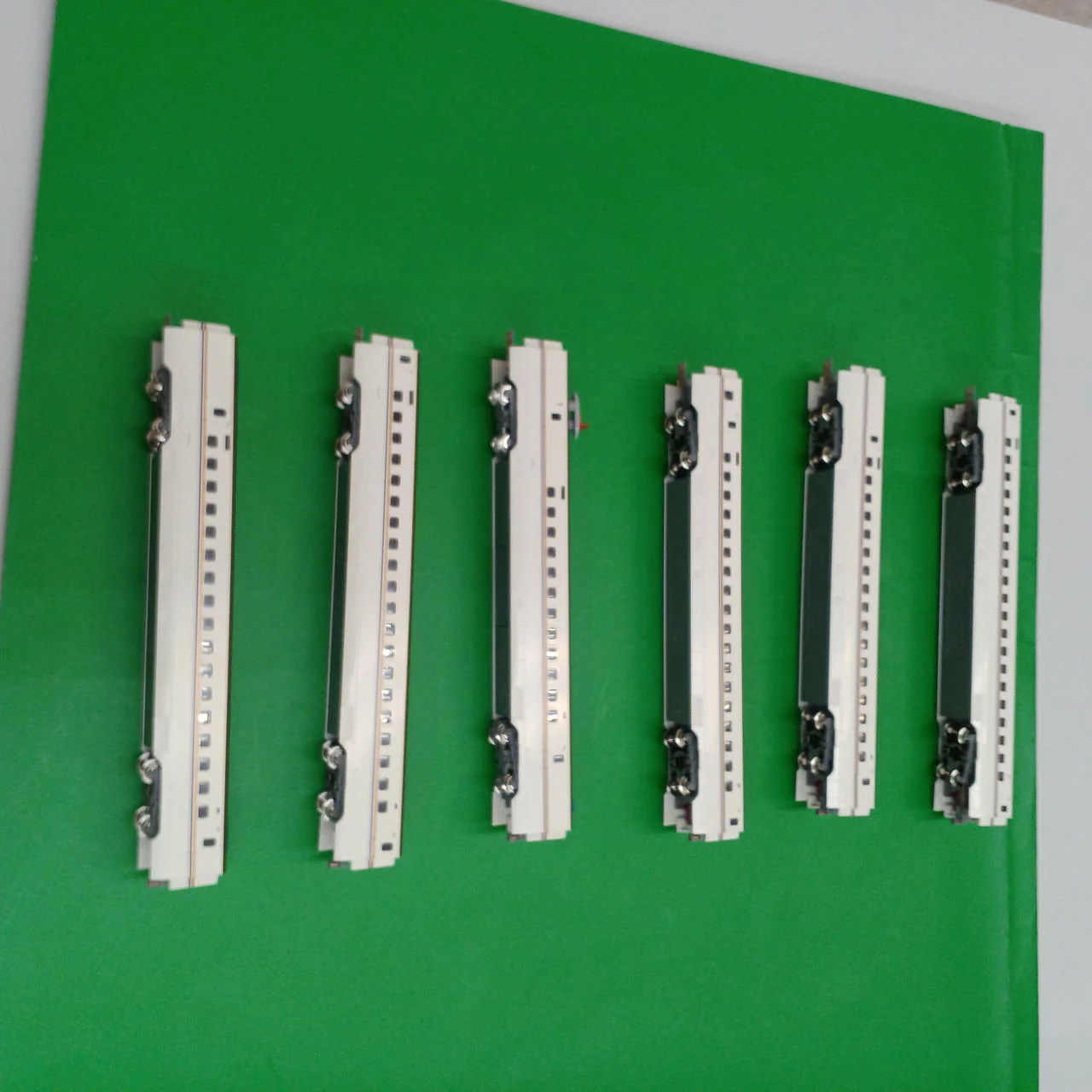 TOMIX Model Train W7 Series Hokuriku Shinkansen Extension Set B - Image 9