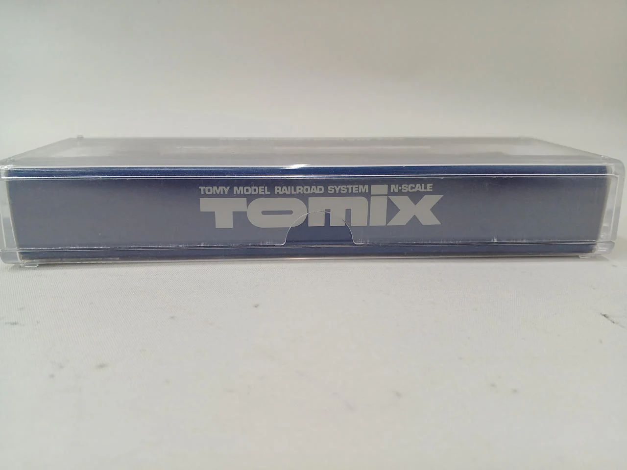 TOMIX N Gauge 2224J. N.R DIESEL LOCOMOTIVE DF - Image 2