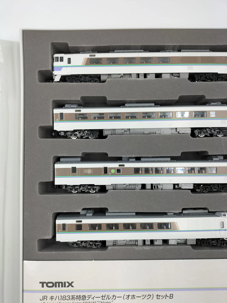 TOMIX N Gauge 92813 JR KiHa 183 Series Limited Express Diesel Car (Okhotsk) - Image 6