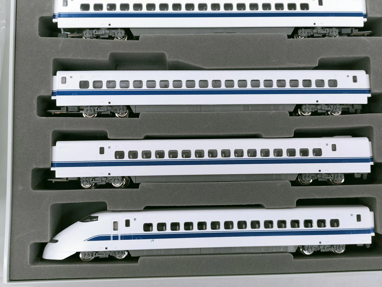 TOMIX N Gauge 92991 Tokaido & Sanyo Shinkansen Set - Image 12