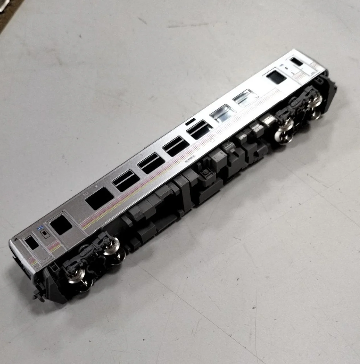 TOMIX N Gauge 98104 JR GV-E400 Series Diesel Car - Image 9