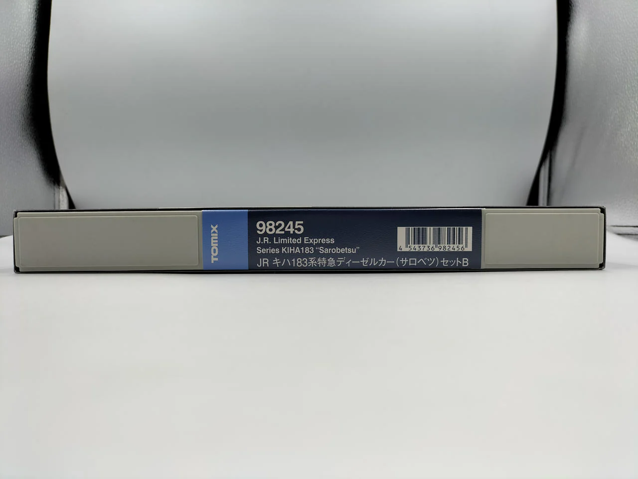 TOMIX N Gauge 98245 JR KiHa 183 Series Limited Express Diesel Car (Sarobetsu) - Image 3