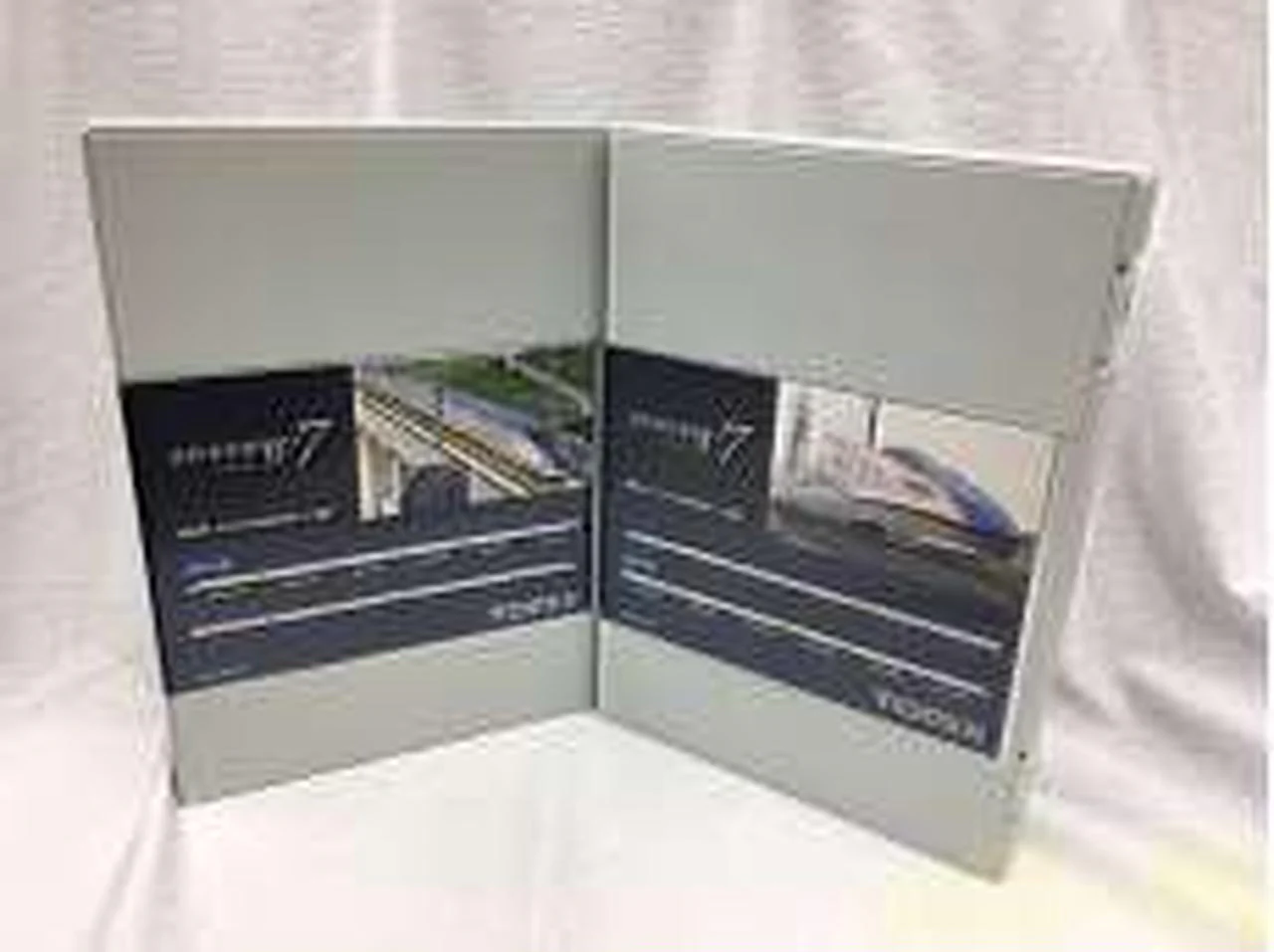 TOMIX N Gauge 98940/W7 Series Hokuriku Shinkansen Set - Image 12
