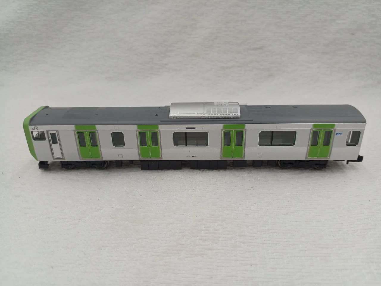 TOMIX N Gauge Basic Set + 5 Additional Cars 90175+92590 - Image 7