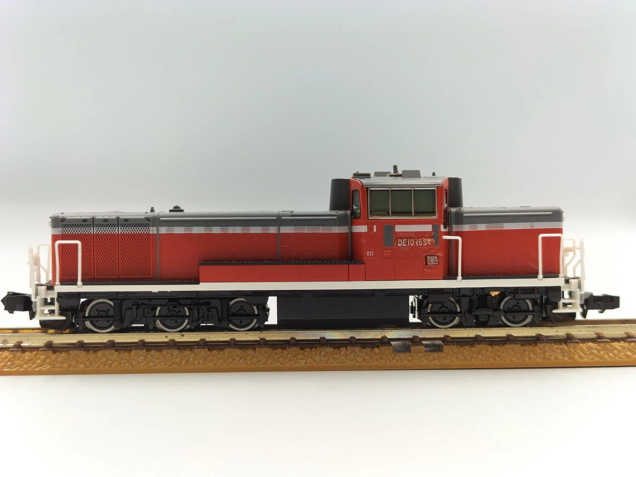 TOMIX N gauge diesel locomotive - Image 7