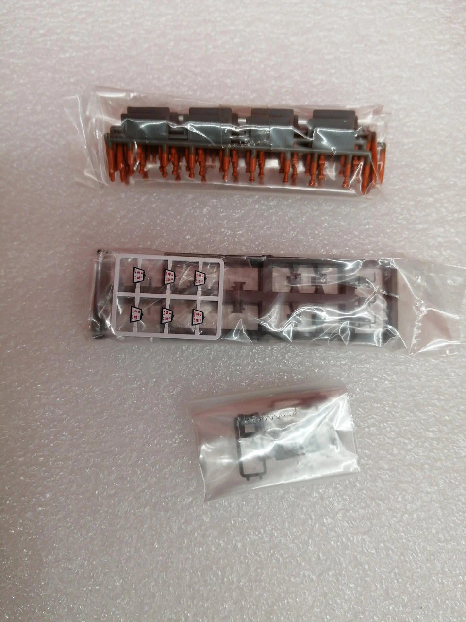TOMIX N Gauge JNR 169 Series Express Train (Myoko, Air-Conditioning Preparation Cars) Set - Image 10