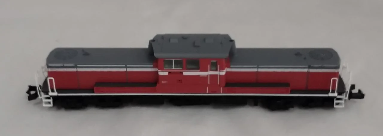 TOMIX N Gauge JNR DD51 Class 1000 Diesel Locomotive 2219 Warm Region Type - Image 10