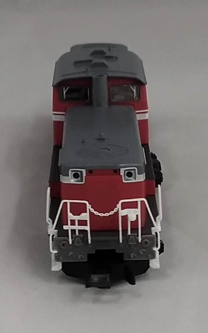 TOMIX N Gauge JNR DD51 Class 1000 Diesel Locomotive 2219 Warm Region Type - Image 11