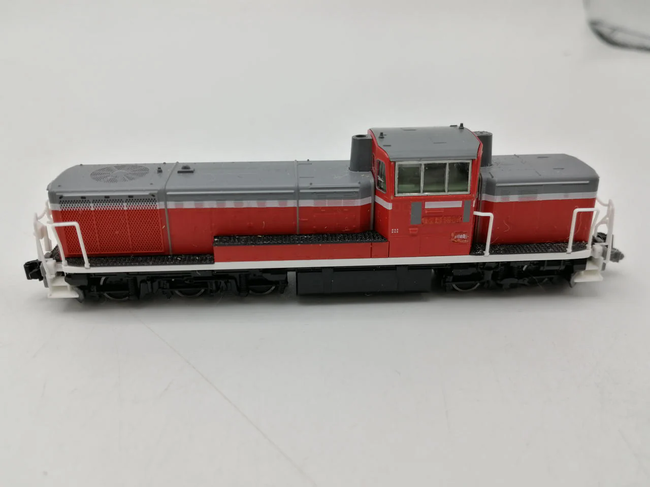 TOMIX N Gauge JNR DE-10-1000 Diesel Locomotive - Image 4
