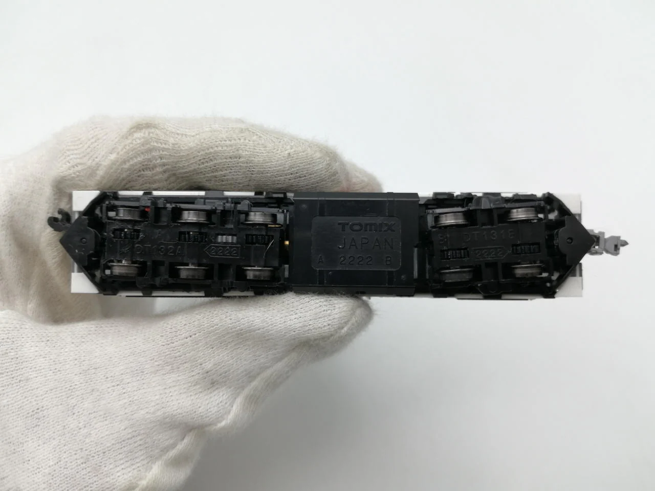 TOMIX N Gauge JNR DE-10-1000 Diesel Locomotive - Image 8