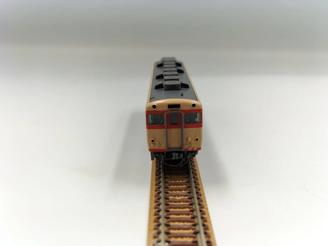 TOMIX N Gauge JNR Diesel Car KiHa 58400 Series (T) - Image 7