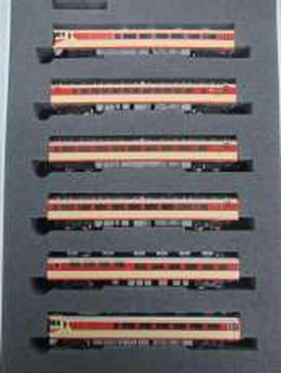 TOMIX N Gauge JNR KiHa 181 Series Limited Express Diesel Car Set (6-Car Set) - Image 3