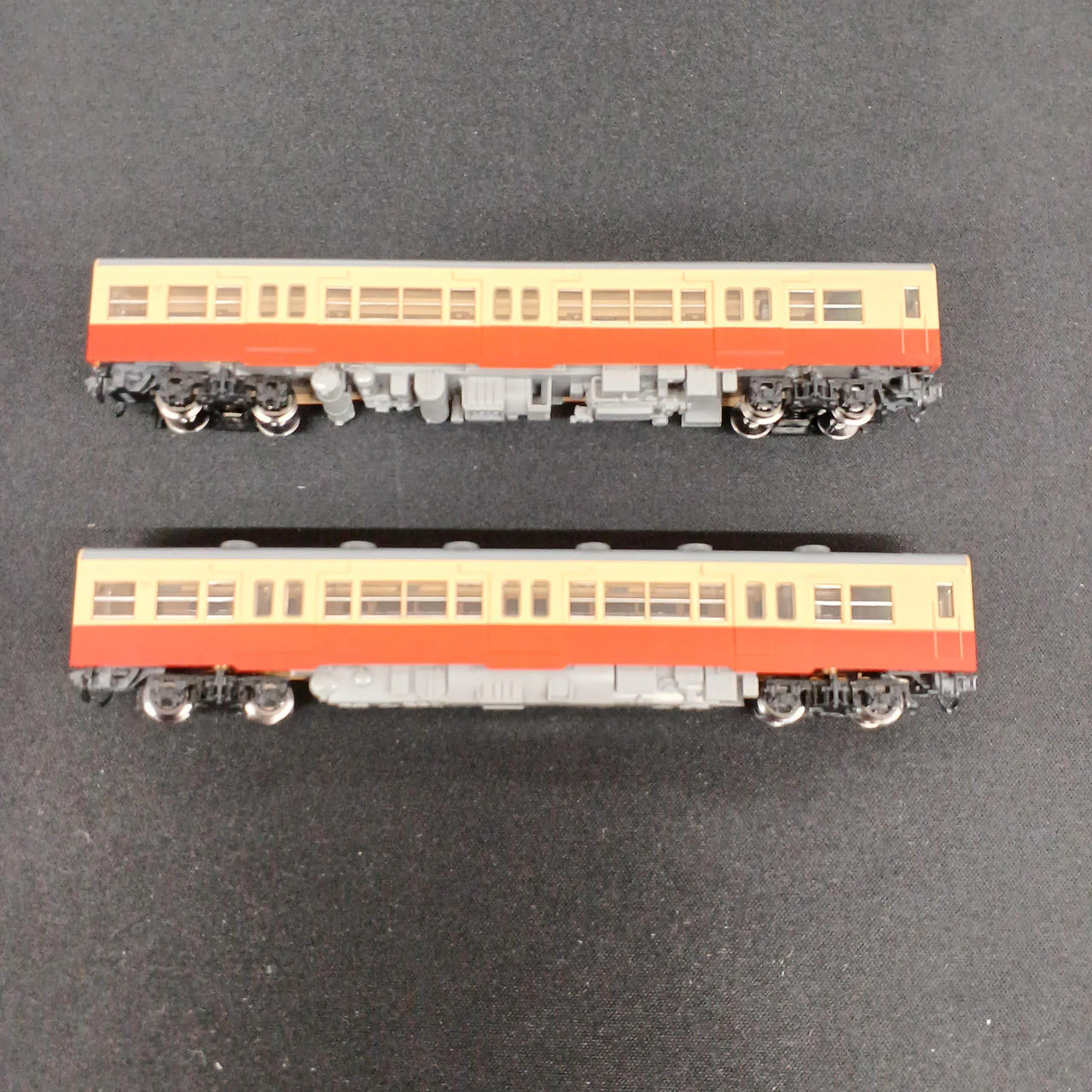 TOMIX N Gauge JNR KiHa 350 Series Diesel Car Set - Image 5