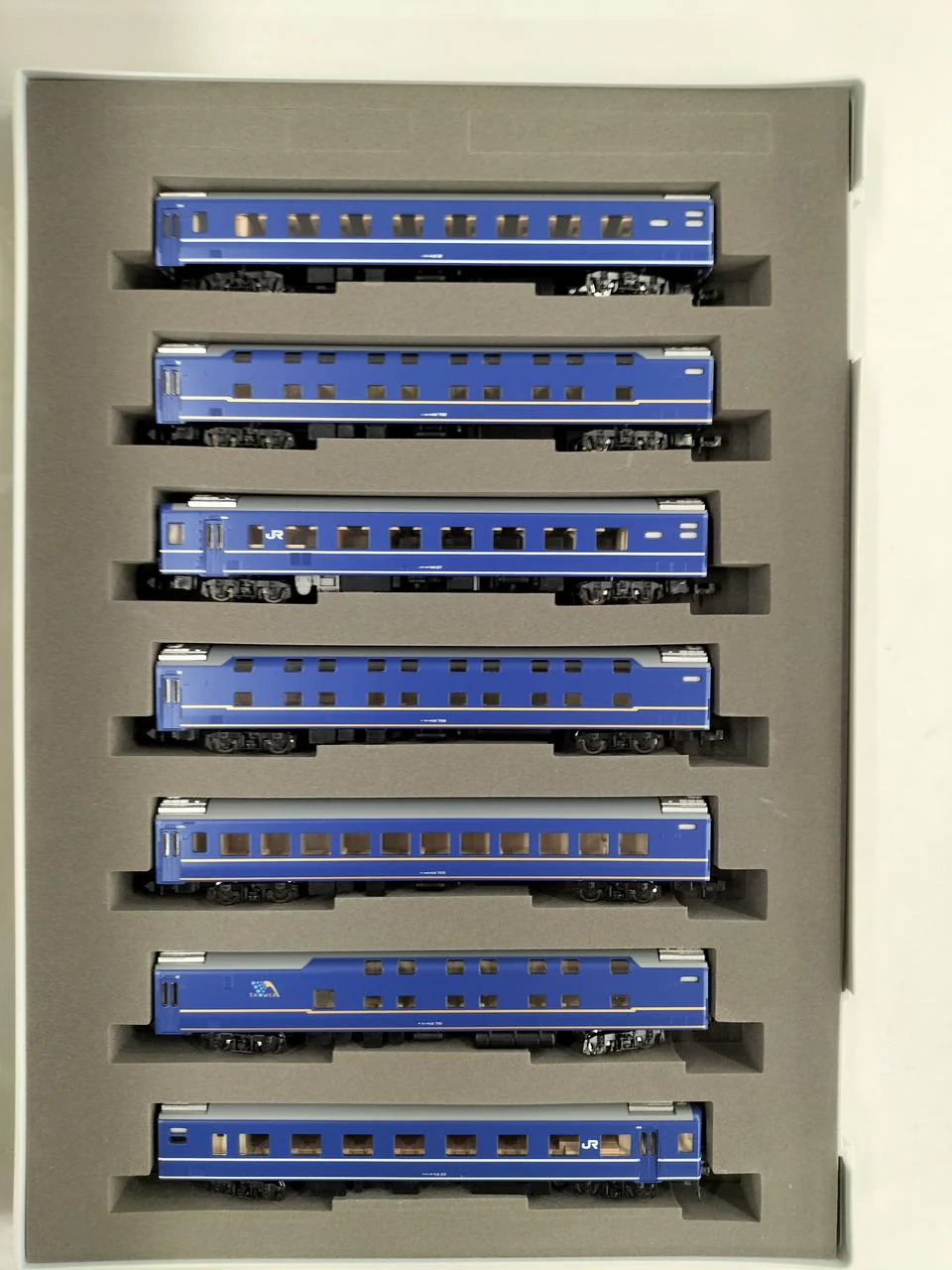 TOMIX N Gauge JR 14 Series Farewell Hokuriku Set 10 cars - Image 14