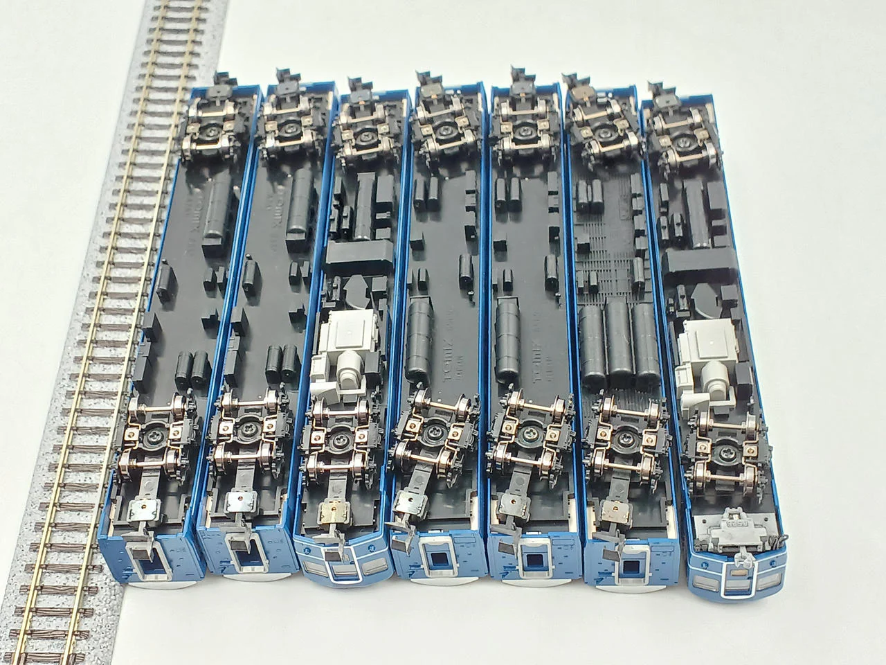 TOMIX N Gauge JR 14 Series 'Goodbye Hokuriku' 10-Car Set - Image 10