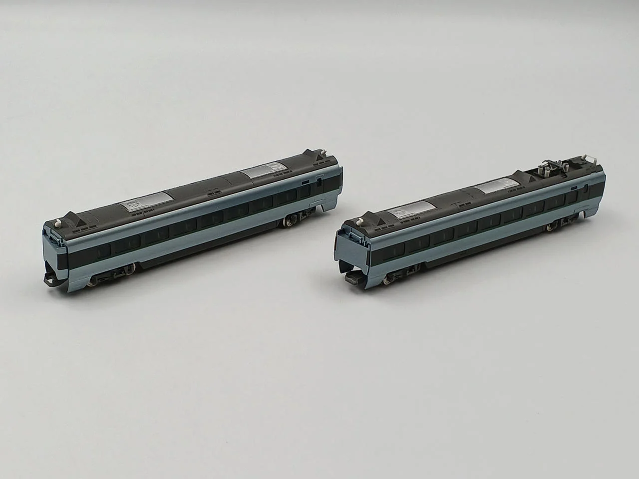 TOMIX N Gauge JR 400 Series Yamagata Shinkansen Tsubasa - Old Livery - Image 5