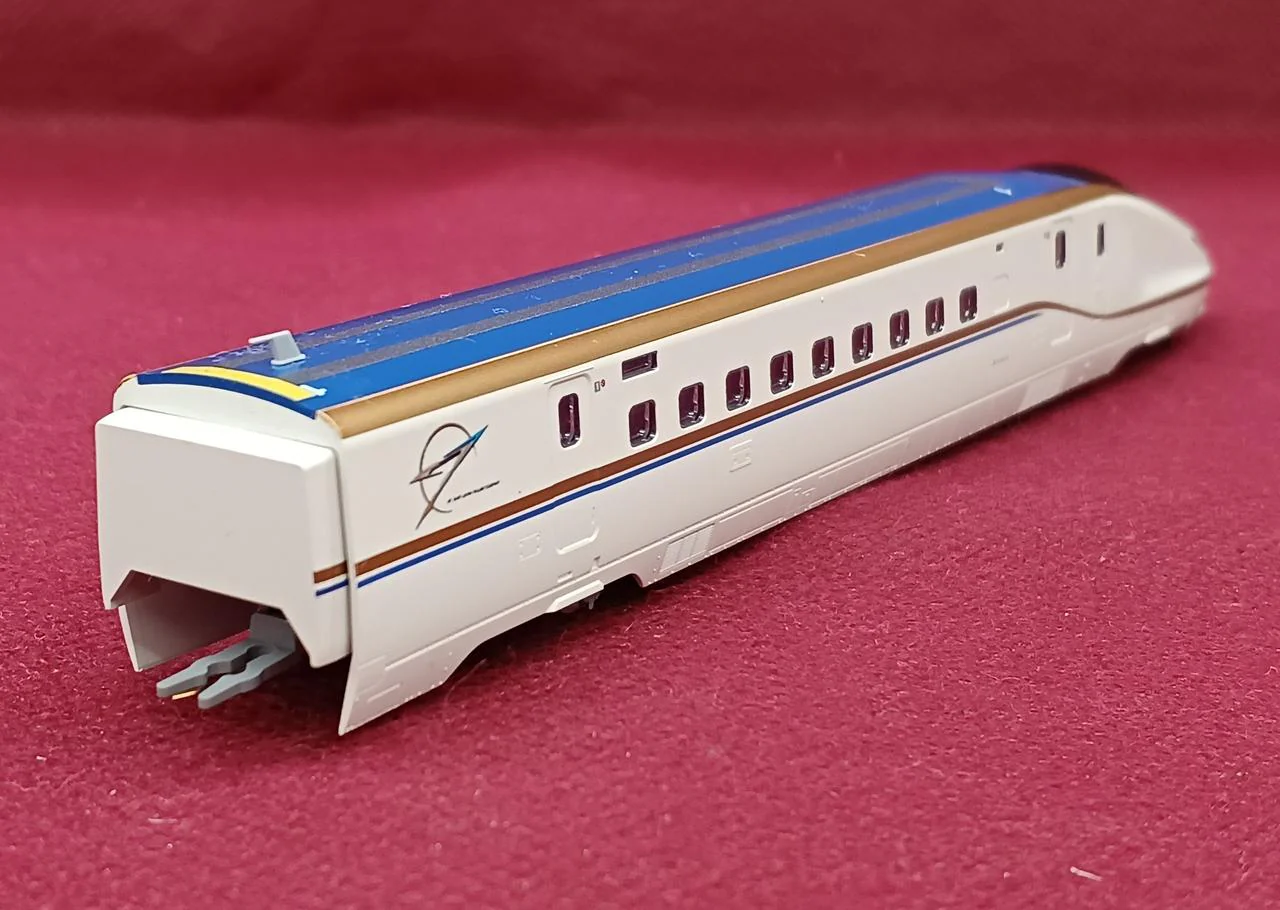 TOMIX N Gauge JR E7 Series Hokuriku & Joetsu Shinkansen Basic Set - Image 8