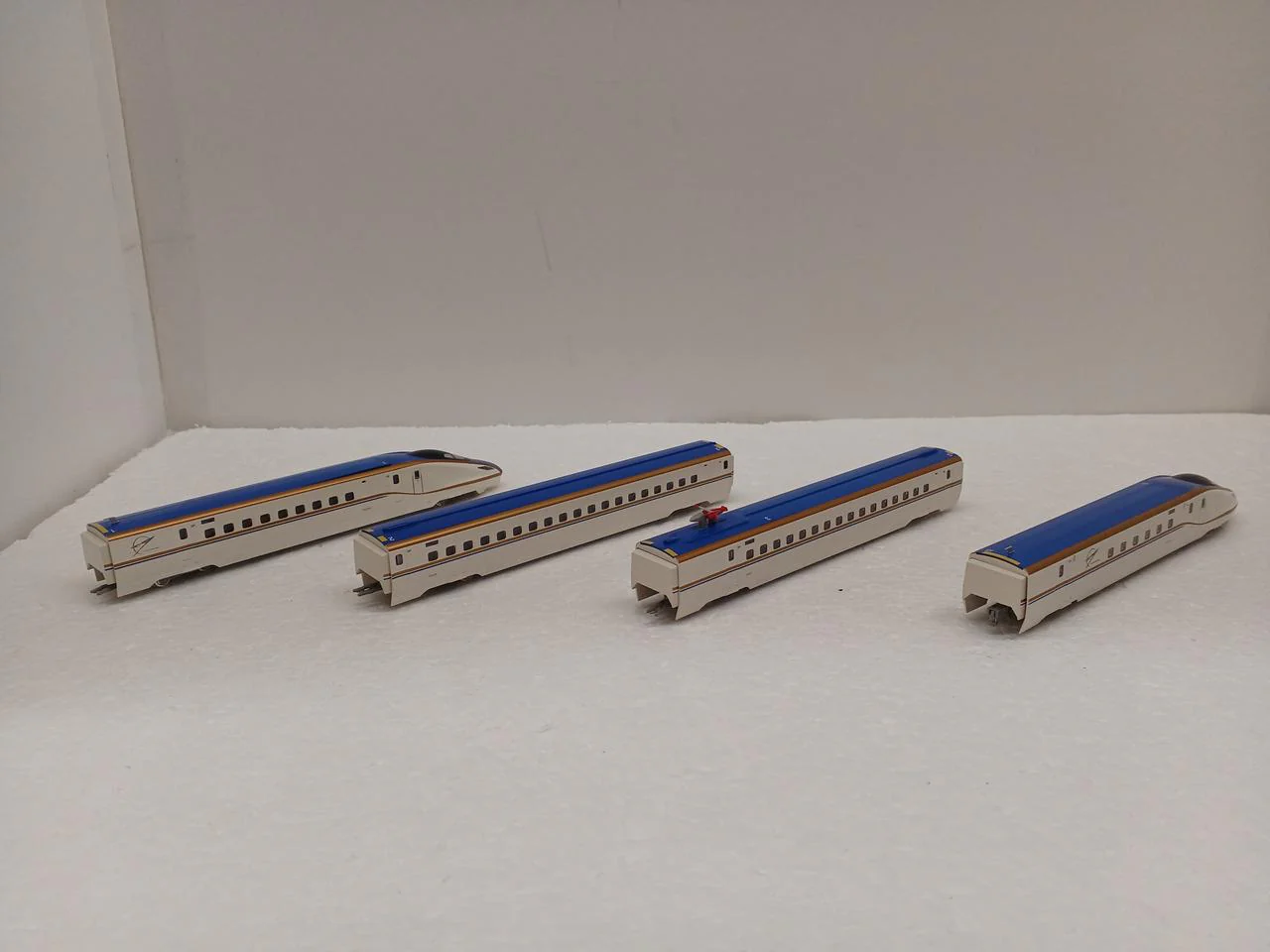 TOMIX N Gauge JR E7 Series Hokuriku & Joetsu Shinkansen Basic Set - Image 9