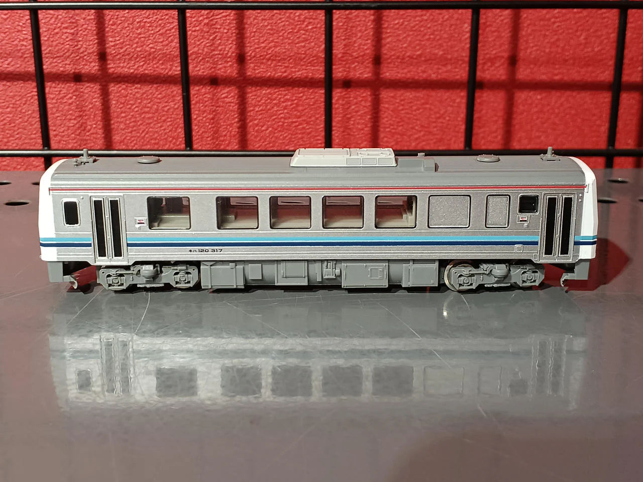 TOMIX N Gauge JR KiHa 120 300 Series Diesel Car Sanjiang Line Set - Image 7