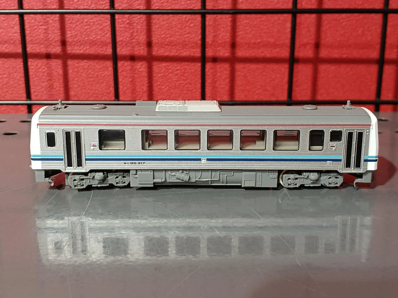 TOMIX N Gauge JR KiHa 120 300 Series Diesel Car Sanjiang Line Set - Image 8