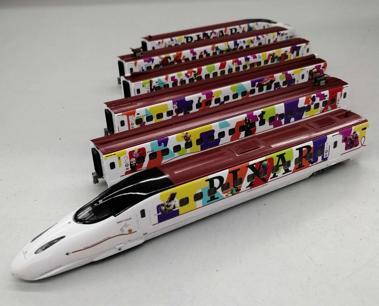Tomix N Gauge JR Kyushu WAKUWAKU ADVENTURE Shinkansen Set Special - Image 6