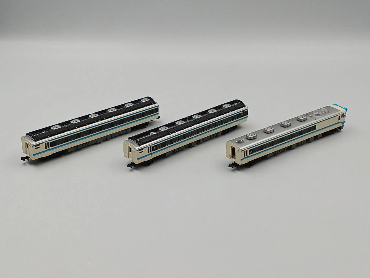 TOMIX N Gauge KiHa 181 Series Limited Express Diesel Car JR Shikoku Color - Image 3