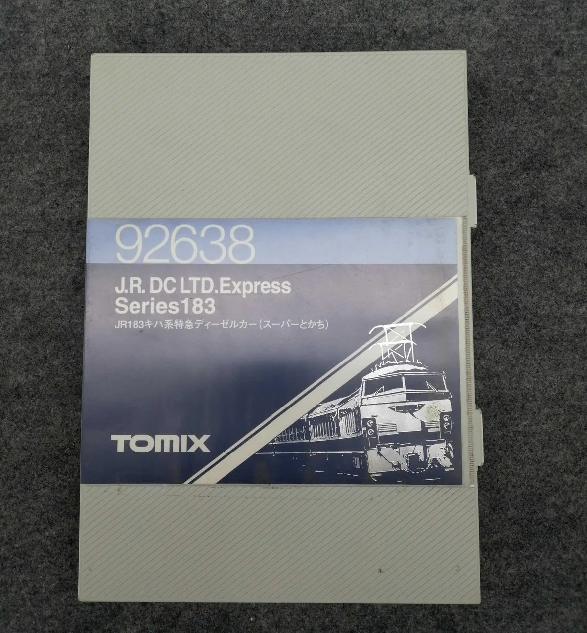 TOMIX N Gauge KiHa 183 Series Limited Express Diesel Car - Image 3