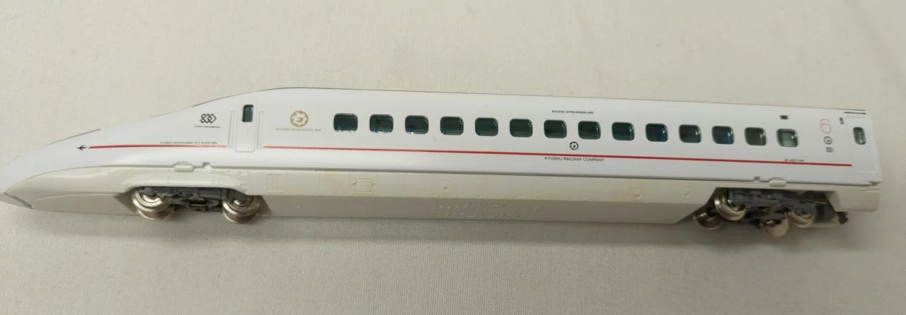 TOMIX N Gauge Kyushu Shinkansen 800 Series 0 Set - Image 13