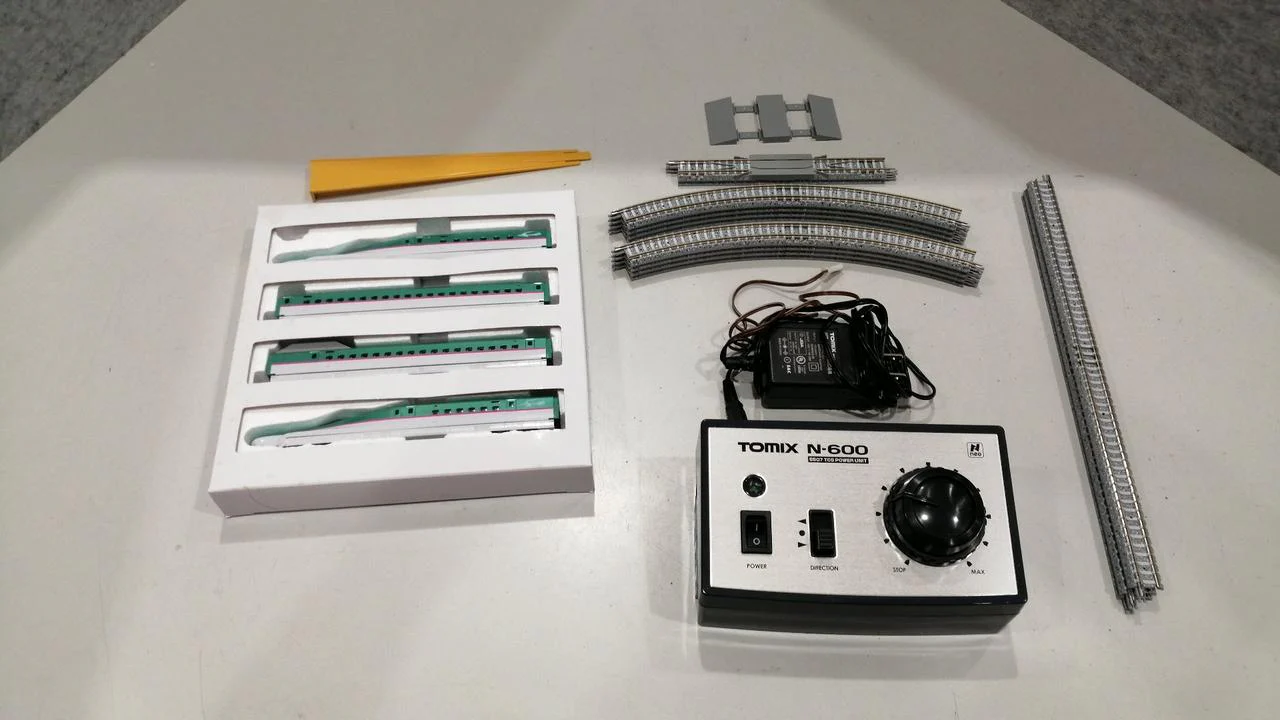 TOMIX N Gauge Model Train E5 Series Hayabusa - Image 11